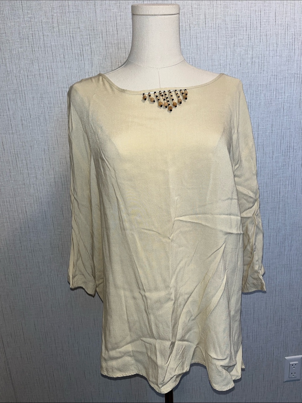 Women's Cream Beaded Scoop Neck Top